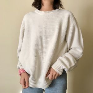 Chunky White Sweater Size Medium/Large